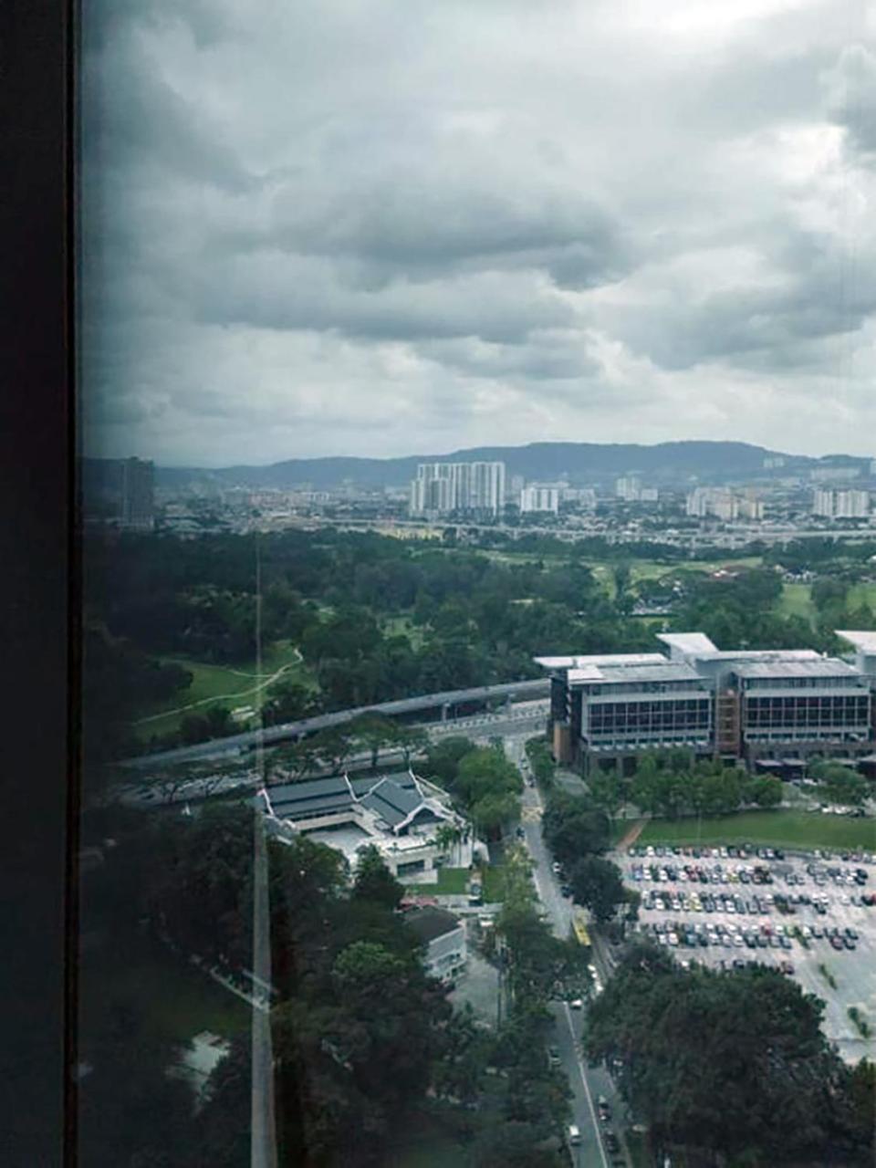 Eaton Residences Klcc By Bhs Kuala Lumpur Buitenkant foto